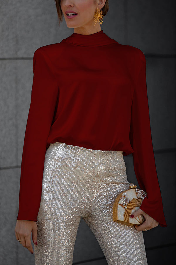 Blusa Elea – Satén & Cadena Elegante