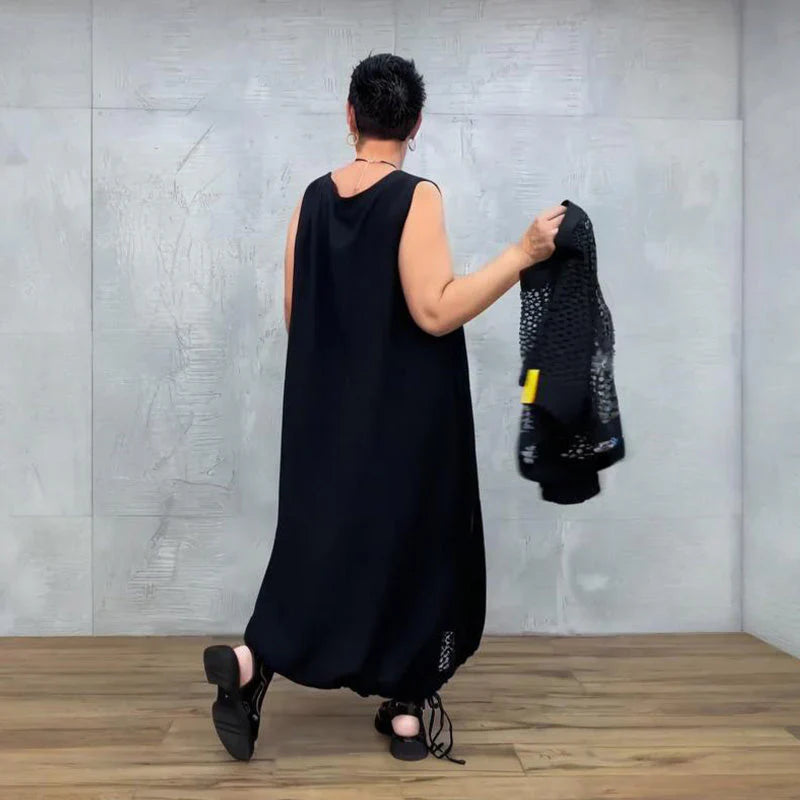 Ava - Conjunto negro de vestido con sobrecamisa calada