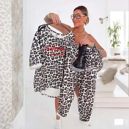 Lara - Conjunto de dos piezas con estampado de leopardo